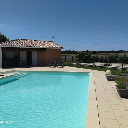 Le Gite Du Font Blanque Campsas Kültér fotó